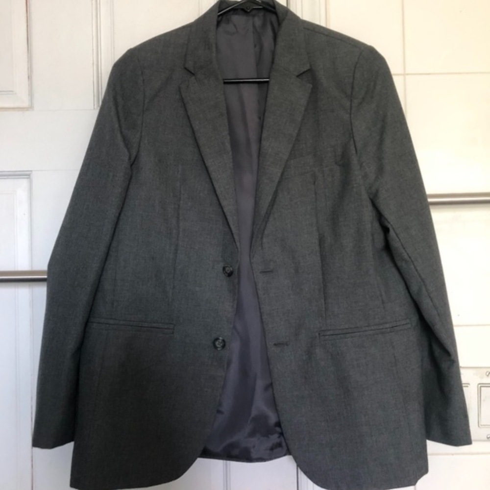 ❤️NWOT Boy Size 14 Gray Suit Formal Top Bottom